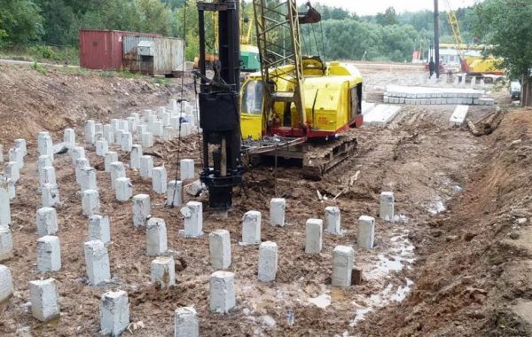 Забивка и погружение свай - Хабаровск, цены, предложения специалистов
