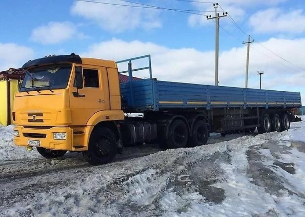 Грузовик Камаз взять в аренду, заказать, цены, услуги - Хабаровск