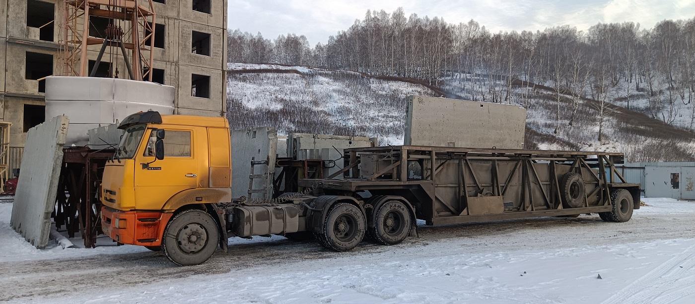 Аренда и услуги панелевозов для перевозки ЖБИ изделий в Комсомольске-на-Амуре