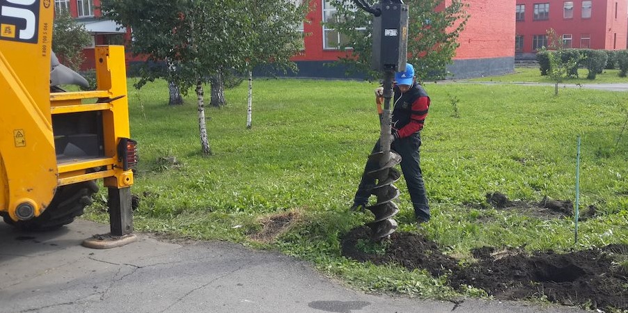 Услуги по бурению грунта под столбы и фундамент в Хабаровском крае